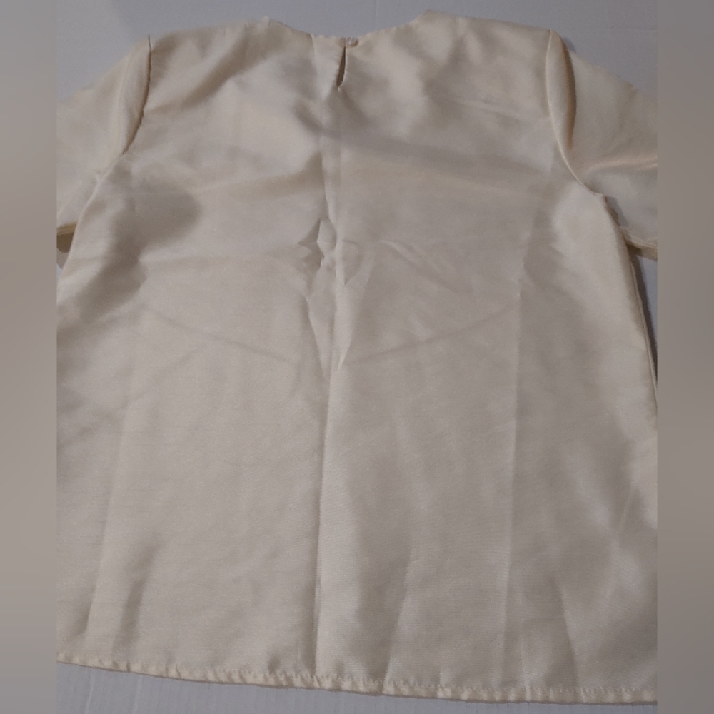 Maggie Sweet 2 Piece Outfit Short Sleeve‎ Knit Top & Skirt Ivory Knit Casual Sm.
